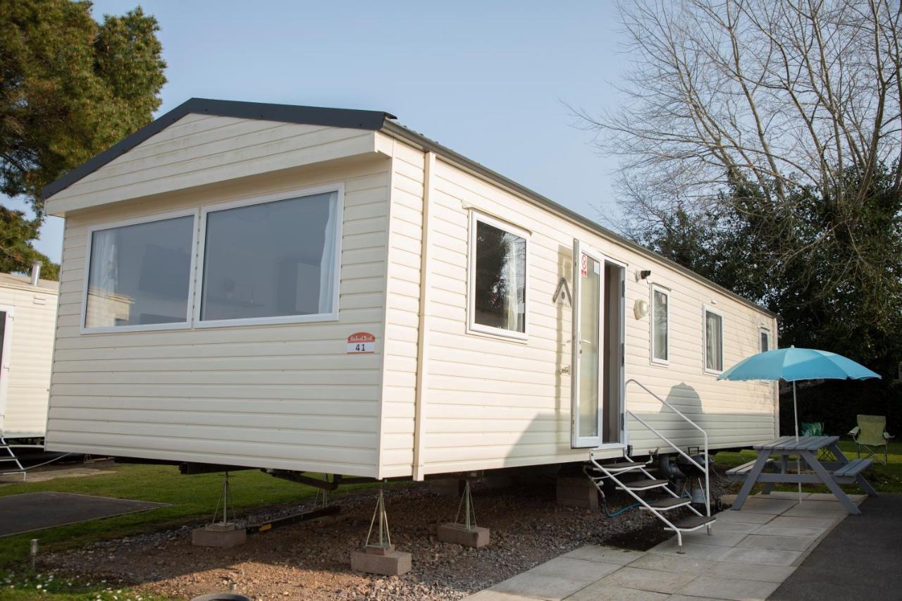 41 Orchard Bank, 3 Bed, Rockley Park Poole Villa Bagian luar foto
