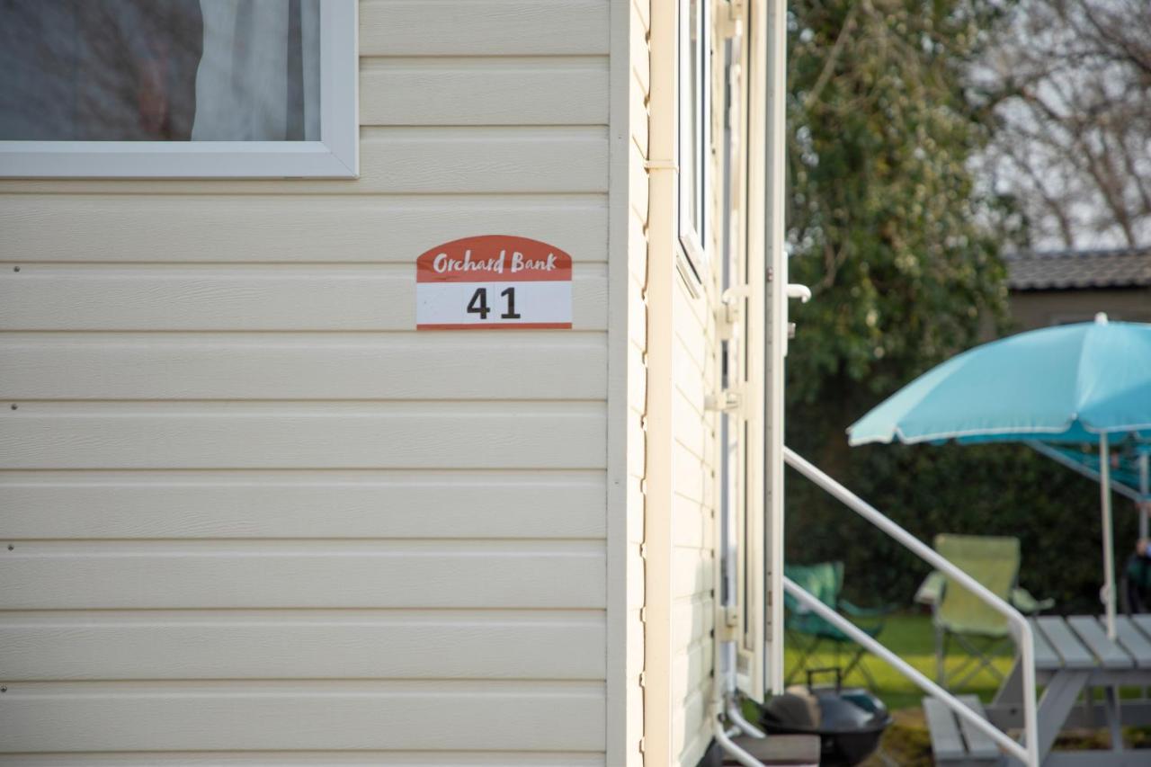 41 Orchard Bank, 3 Bed, Rockley Park Poole Villa Bagian luar foto