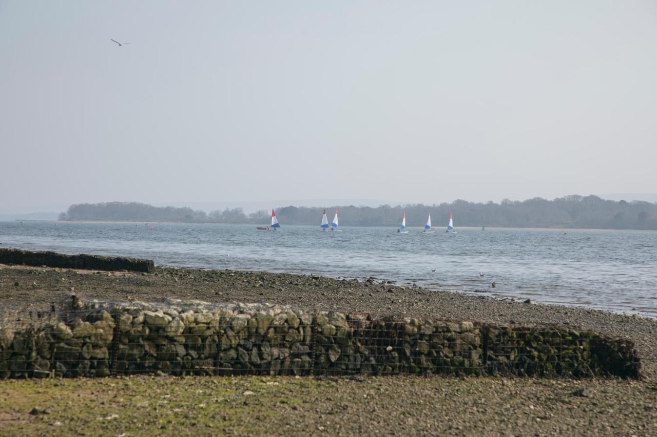 41 Orchard Bank, 3 Bed, Rockley Park Poole Villa Bagian luar foto